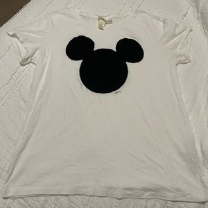 Women’s H&M Mickey Shirt